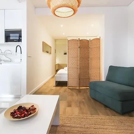 Estrela Delight By Homing *